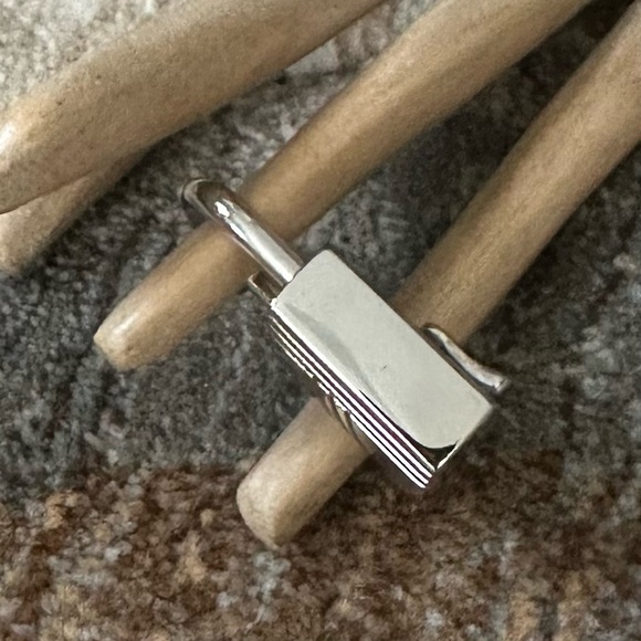 HERMES LOCK CHARM SILVER CADENA 1998 ANNEE ARBRE WITH DUST BAG & COA - Picture 8 of 14